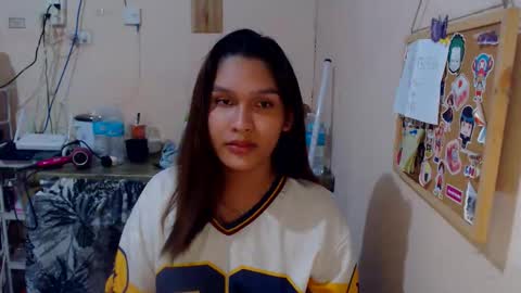 Snapshot of asian_glamm chatting on May 2026 03:51:02 PM ANITA online show from May 2026 03:51:02 PM