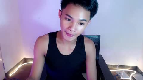 asian_lover05 online show from February 2026 03:06:01 PM