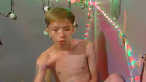 asian_macky online show from February 2026 02:21:02 PM