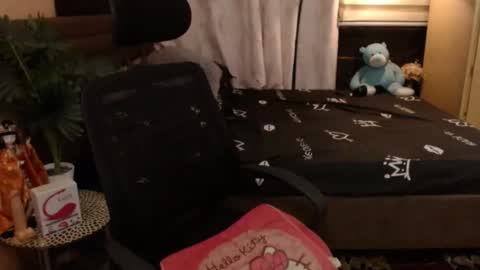 Snapshot of asian_princess15 chatting on January 2025 10:22:01 AM angela online show from January 2025 10:22:01 AM