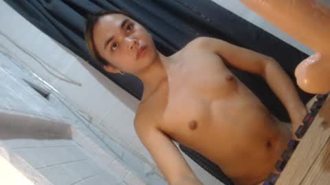 Reyshell online show from February 2025 03:24:01 AM