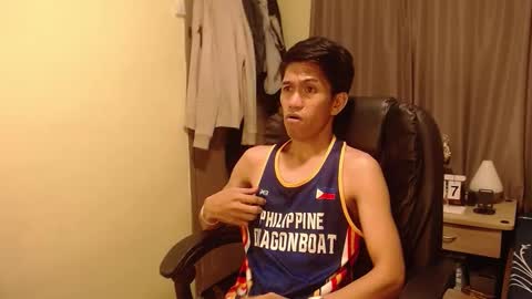 Chad online show from November 2025 06:32:01 PM