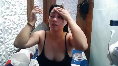Snapshot of asian_sexydimples chatting on May 2026 11:08:02 AM Trixie online show from May 2026 11:08:02 AM