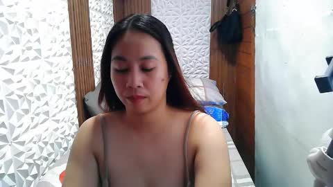 Snapshot of asian_sexydimples chatting on June 2026 06:31:01 AM Trixie online show from June 2026 06:31:01 AM