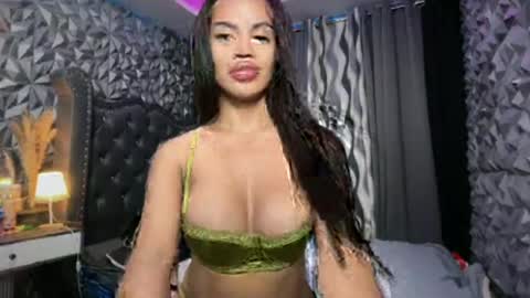 Snapshot of asianhugecockjoshua chatting on June 2026 09:35:02 AM JOSHUA AND SAMIRA online show from June 2026 09:35:02 AM