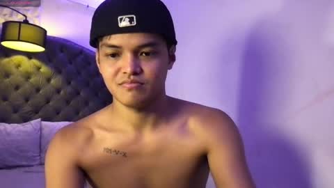 VICTORIA SCOTT online show from April 2026 02:51:02 PM