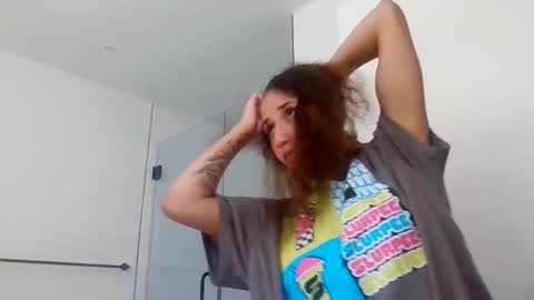 Snapshot of asianicolee chatting on May 2026 01:22:02 AM asianicolee online show from May 2026 01:22:02 AM