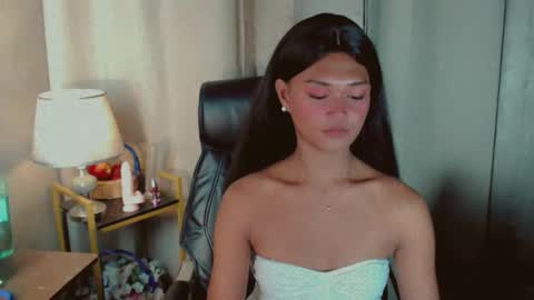 Kianna online show from May 2026 11:28:02 AM