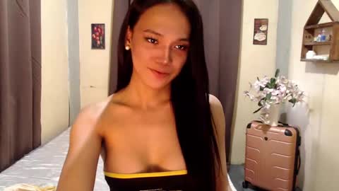 Snapshot of asianpinay1229 chatting on January 2025 06:33:01 AM Patricia online show from January 2025 06:33:01 AM