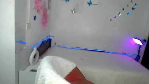 kendra turner online show from November 2025 06:07:02 PM