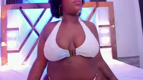 Snapshot of asly_smit chatting on June 2026 07:48:01 PM Asly online show from June 2026 07:48:01 PM
