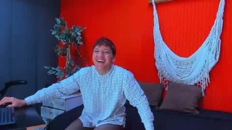 ASLY online show from April 2026 09:49:01 AM