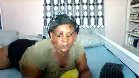 FLORAH DANIEL online show from April 2026 07:20:02 PM