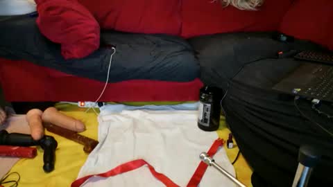 Snapshot of asstoy19 chatting on November 2025 02:29:02 PM asstoy19 online show from November 2025 02:29:02 PM