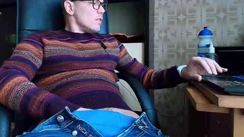 asterion51 online show from March 2026 04:24:02 PM