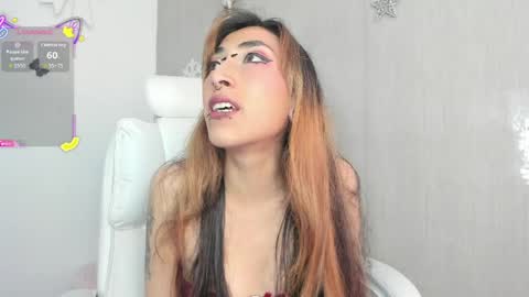 Asterothxznikki online show from April 2026 04:44:02 PM