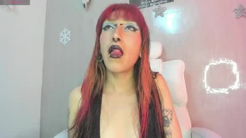 Asterothxznikki online show from April 2026 11:44:02 PM