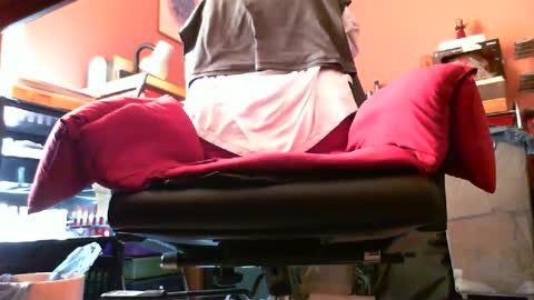 astiff1foru online show from March 2025 02:26:01 PM