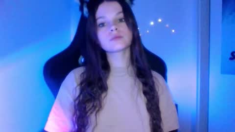 astradream_ online show from February 2026 10:35:01 PM