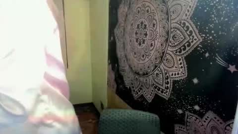 Astrid online show from April 2026 12:04:01 PM