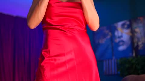 Astrid online show from February 2026 08:02:01 PM