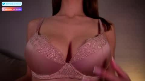 Astrid online show from April 2026 12:24:01 PM