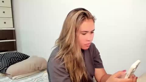 asuzaka27 online show from April 2026 08:06:01 AM