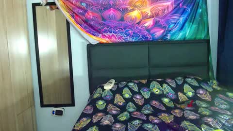 Snapshot of atena_messy chatting on November 2025 12:13:01 AM atena messy online show from November 2025 12:13:01 AM