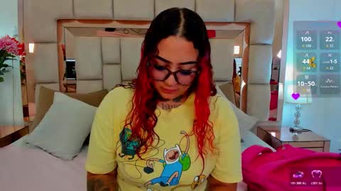 Atennea Diiossa online show from November 2025 12:33:01 PM