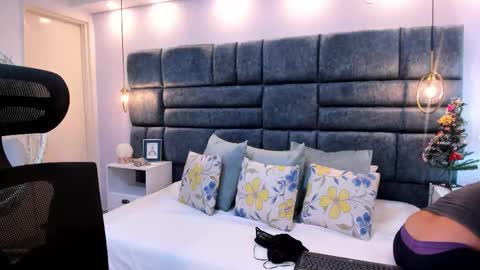 Atennea Diiossa online show from December 2025 11:52:02 AM