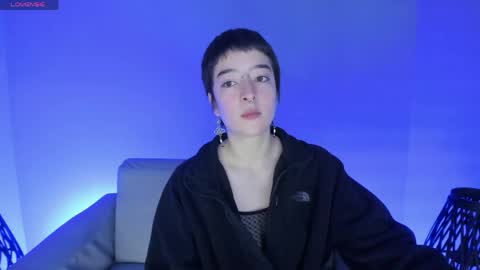 Snapshot of atheena__ chatting on June 2026 12:11:01 PM Athenea online show from June 2026 12:11:01 PM