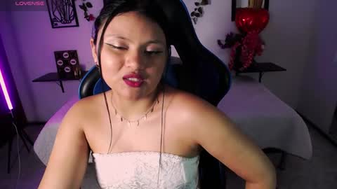 Snapshot of athena_snaw chatting on May 2026 08:14:02 PM athena_snaw online show from May 2026 08:14:02 PM