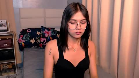 Ady online show from February 2025 10:25:01 PM