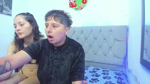 athenea_zuleinys online show from December 2025 12:09:01 PM