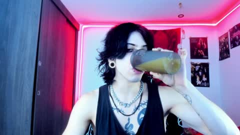 athenauwu online show from February 2025 03:22:01 AM