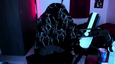 athenauwu online show from October 2025 06:54:01 AM