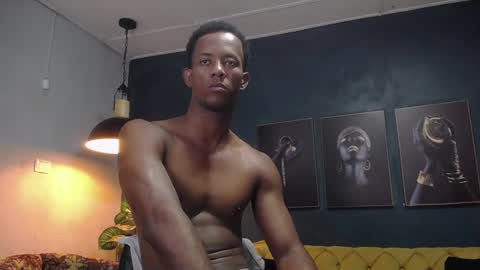 Snapshot of athleticbig_cock chatting on February 2025 02:12:02 AM ATHLETIC COCK online show from February 2025 02:12:02 AM