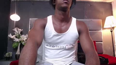 Snapshot of athleticbig_cock chatting on September 2025 01:40:01 AM ATHLETIC COCK online show from September 2025 01:40:01 AM
