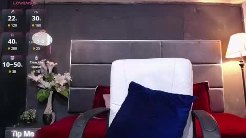 Snapshot of athleticbig_cock chatting on September 2025 02:12:01 AM ATHLETIC COCK online show from September 2025 02:12:01 AM