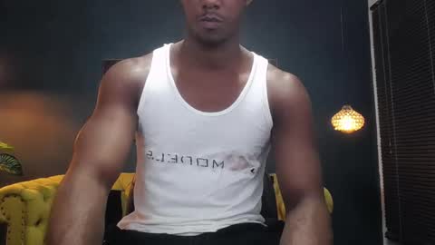 Snapshot of athleticbig_cock chatting on September 2025 02:04:01 AM ATHLETIC COCK online show from September 2025 02:04:01 AM