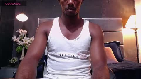 Snapshot of athleticbig_cock chatting on October 2025 02:11:02 AM ATHLETIC COCK online show from October 2025 02:11:02 AM