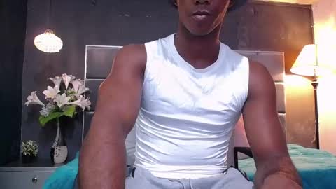 Snapshot of athleticbig_cock chatting on November 2025 01:59:02 AM ATHLETIC COCK online show from November 2025 01:59:02 AM