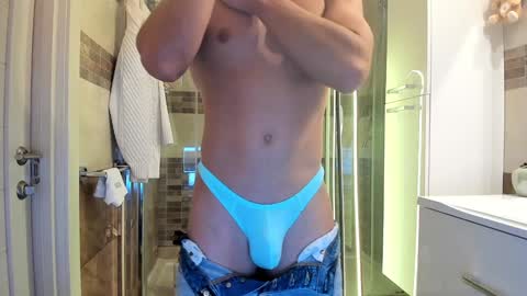 AthleticLoganX online show from January 2025 05:10:01 AM