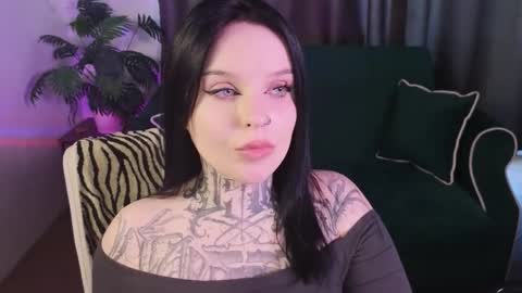 online every day between 10am-23pm online show from February 2026 09:07:02 AM