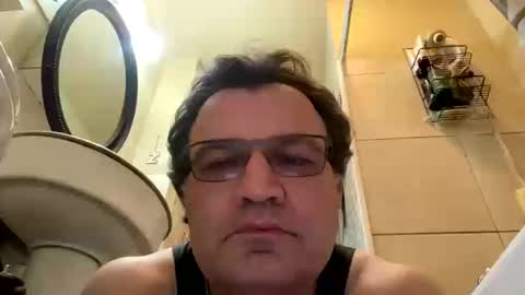 Snapshot of atozzzz chatting on October 2025 03:28:02 AM atozzzz online show from October 2025 03:28:02 AM