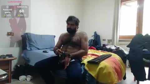 Bleakw85 online show from May 2026 02:58:01 PM