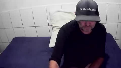 cesar augusto online show from April 2026 06:42:02 PM