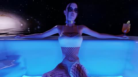 Aura online show from November 2025 10:45:02 PM