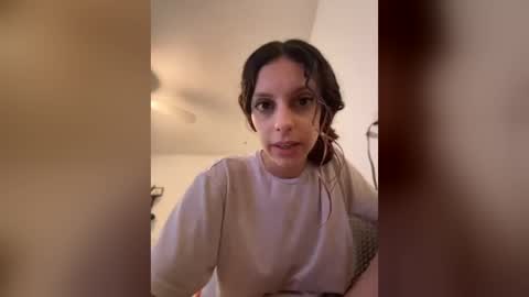 Snapshot of aureliatasty chatting on July 2026 10:17:01 PM aureliatasty online show from July 2026 10:17:01 PM