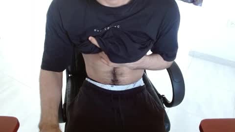 Aureliano online show from April 2026 10:21:02 PM